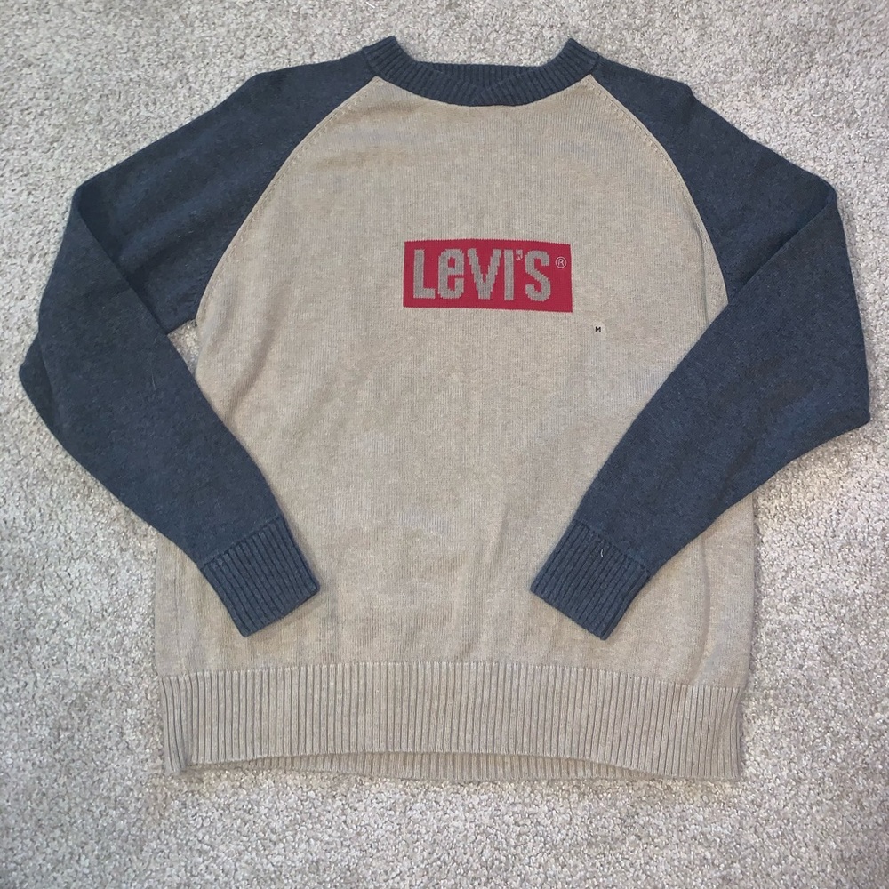 Men's Levi's sweater
